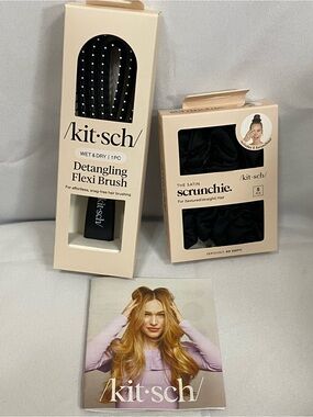 Kitsch Beige Packaging Detangling Flexi Brush & Satin Scrunchies Set
